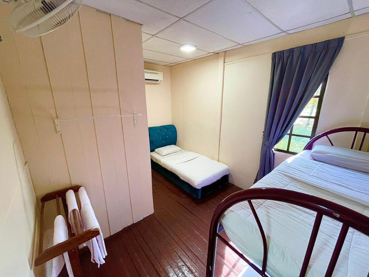 Dgeting Beach Resort Tumpat Exterior foto
