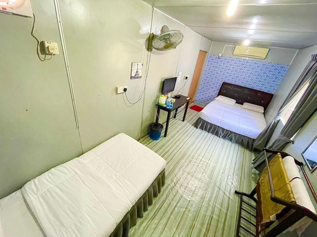 Dgeting Beach Resort Tumpat Exterior foto